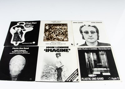 Lot 346 - John Lennon / Yoko Ono / Ringo Starr 7" Singles