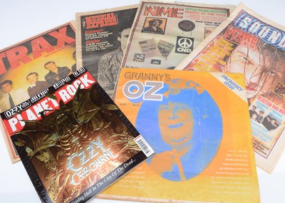 Lot 616 - Music Magazines