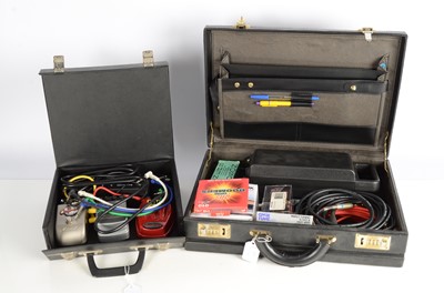 Lot 779 - Guitar Pedals / Accessories / Microphone / Leads