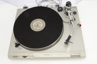 Lot 830 - Technics Direct Drive Turntable