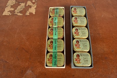 Lot 109 - Gramophone Needle Tins