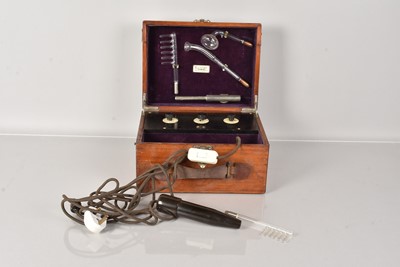 Lot 152 - An Everay Violet Ray High Frequency Generator