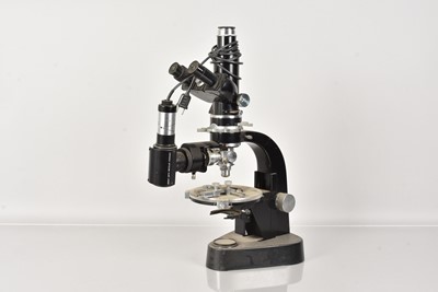 Lot 280 - A large complex Ernst Leitz GmbH Wetzlar Microscope