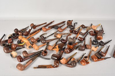 Lot 398 - Tobacco Pipes