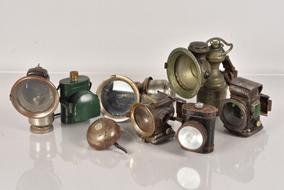 Lot 560 - A selection of vintage Bicycle lamps