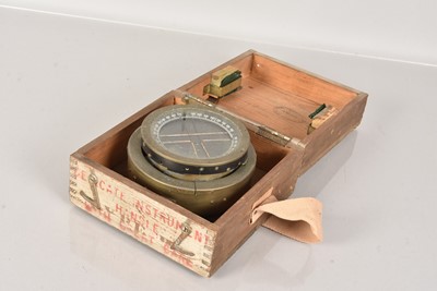 Lot 583 - A Military Issue Type P.11 Compass in box