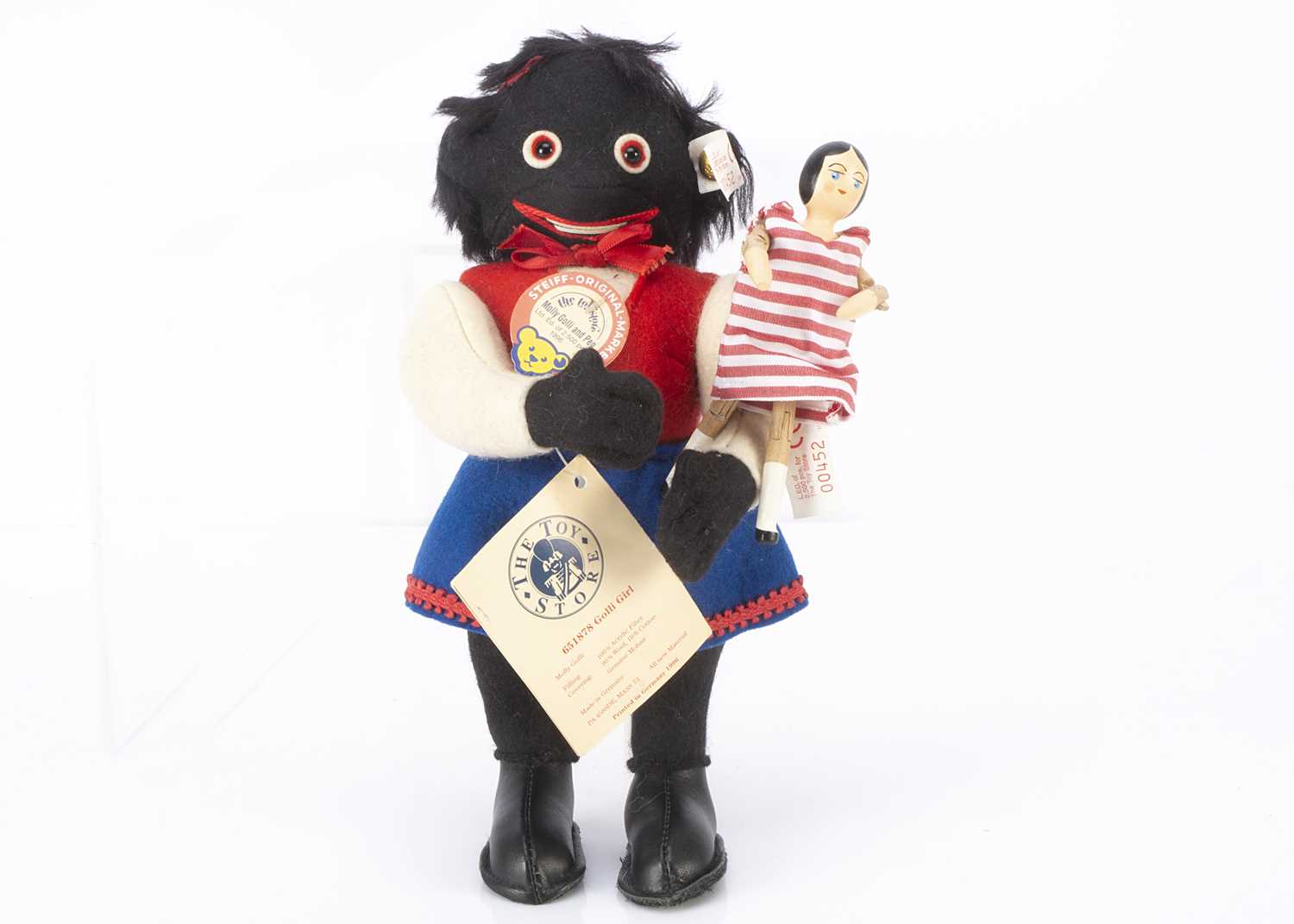 Lot 22 - A Steiff limited edition Molly Golli and Peg