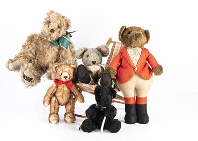 Lot 320 - Five manufactured Teddy Bears