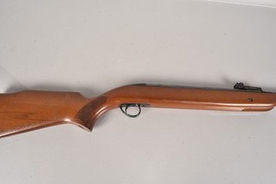 Lot 762 - A BSA Mercury .22 Break Barrel air rifle