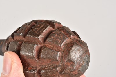 Lot 772 - An inert WWI French F1 hand grenade