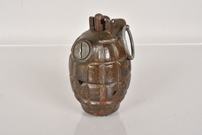 Lot 786 - An inert British No.36 MkI Mills Grenade