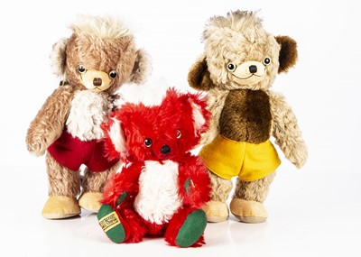 Lot 321 - Three limited edition Merrythought Pukinhead Teddy Bears