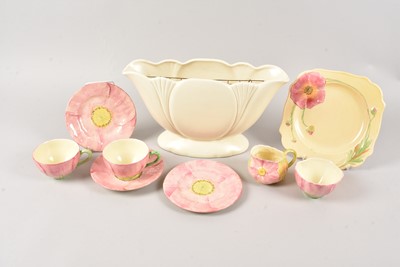 Lot 97 - A small Group of Art Deco pottery