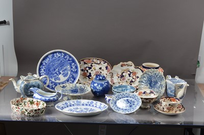 Lot 119 - A collection of blue and white and Masons ironstone pottery