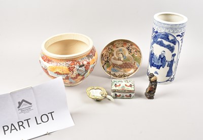 Lot 278 - A collection of Far Eastern ceramics and other items