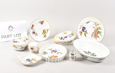 Lot 295 - Collection of Royal Worcester Evesham and more