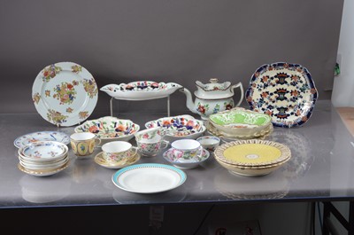 Lot 301 - A collection of late 18th and 19th century British ceramics