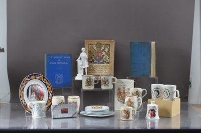 Lot 313 - Commemorative ware