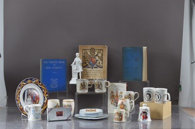Lot 313 - Commemorative ware