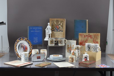 Lot 313 - Commemorative ware