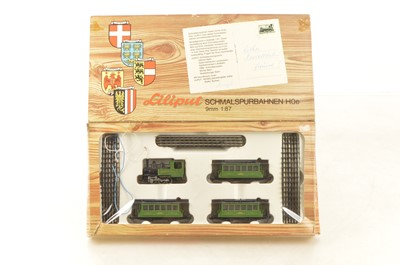 Lot 77 - Liliput H0e Gauge Swiss Walderburerbahn Steam Train Set