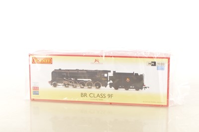 Lot 107 - Hornby 00 Gauge R30132TXS BR black Class 9F 2-10-092002 Locomotive and Tender