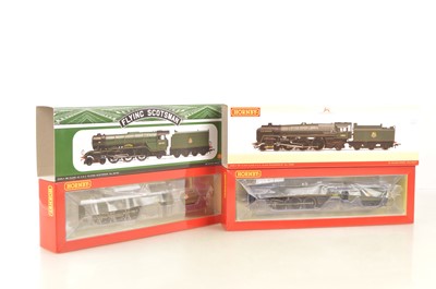 Lot 114 - Hornby 00 Gauge Early BR green Locomotives and Tenders (2)