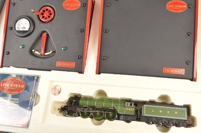 Lot 180 - Hornby 00 Gauge Live-Steam Flying Scotsman Locomotive and Tender with Accessories