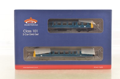 Lot 230 - Bachmann 00 Gauge 32-288 BR blue Class 101 DMU 2-Car Pack