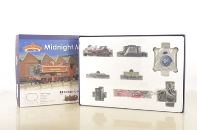 Lot 240 - Bachmann 00 Gauge Midnight Metropolitan Train Set