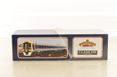 Lot 256 - Bachmann 00 Gauge 31-512 Stage Coach SWT Class 159 3-car DMU