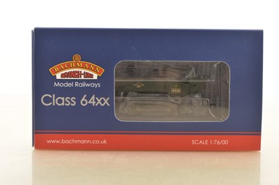 Lot 295 - Bachmann 00 Gauge 31-638 BR lined green late crest Class 64XX 6419 Pannier Tank