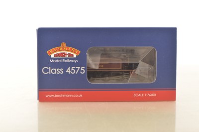 Lot 369 - Bachmann boxed 00 Gauge  commissioned specially for London Transport Museum 32-030Y maroon 2-6-2 Prairie Tank L150