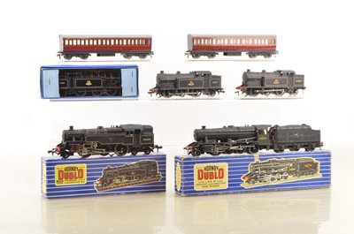 Lot 446 - Hornby-Dublo 00 Gauge 3-Rail BR black Class 8F Locomotive and Tender 2-6-4T and 0-6-2T Tank Engines and maroon Suburban Coaches