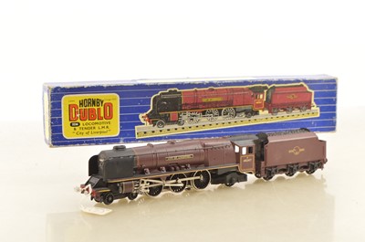 Lot 456 - Hornby-Dublo 00 Gauge 3-Rail late issue 3226 BR maroon 46247 'City of Liverpool' Locomotive and Tender