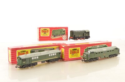 Lot 467 - Hornby-Dublo 00 Gauge 2-Rail boxed BR green Diesel Locomotives (3)