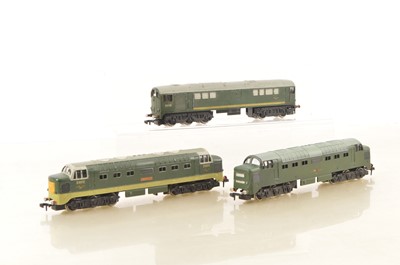 Lot 476 - Hornby-Dublo 00 Gauge 2-Rail unboxed BR green Co-Co and Co-Bo Diesel Locomotives (3)