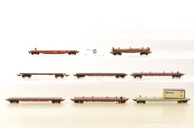 Lot 621 - Lima South African HO Gauge unboxed SAR brown bogie flat wagons (8)