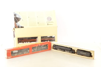 Lot 689 - Rivarossi and Bachmann HO Gauge American Steam Locomotives with Tenders