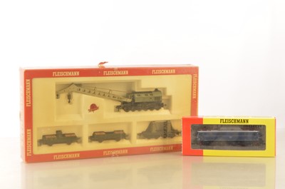 Lot 716 - Fleischmann German HO Gauge Electric Locomotive and Breakdown Crane