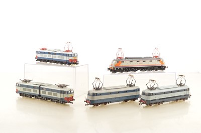 Lot 732 - Rivarossi Italian HO Gauge Electric Locomotives and Models (5)