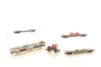 Lot 748 - Rivarossi Italian HO Gauge Factory Proving Models Car Transporter with Cars and Wagons with Loads