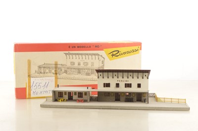 Lot 754 - Rivarossi HO Gauge 1960s Plastic Station Pergine