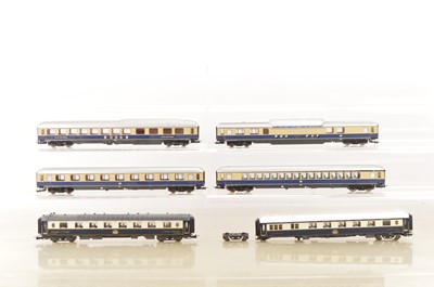 Lot 799 - HO Gauge Lima Rheingold Coaches and Rivarossi CIWL Examples (6)