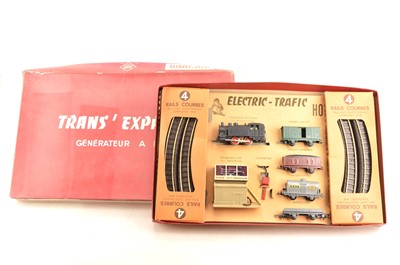 Lot 821 - Jouef HO Gauge 1950s/60s Train Sets