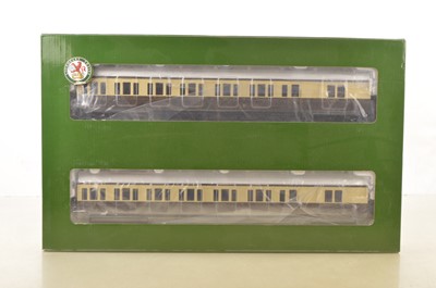 Lot 895 - Lionheart Trains 0 Gauge modern issue Ref: LHT-600 GWR Suburban B 2-coach Set 'Bristol Division'