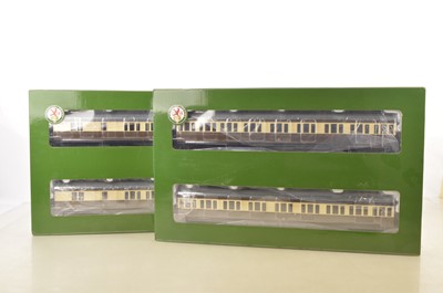 Lot 896 - Lionheart Trains 0 Gauge modern issue Ref: LHT- 622 GWR Suburban B 4 coach Set 'Birmingham Division'