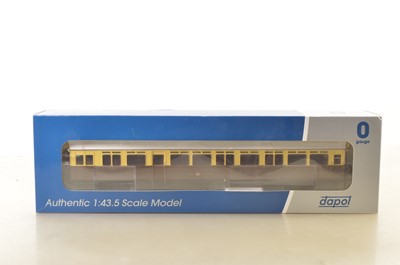 Lot 910 - Dapol 0 Gauge modern issue Ref 7P-004-004 GWR Chocolate & Cream Autocoach