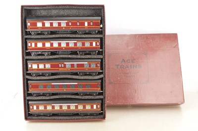 Lot 926 - Ace 0 Gauge Modern issue C/2 5-coach LMS set