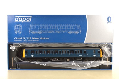 Lot 943 - Dapol 0 Gauge modern issue Ref 7D-015-004 BR blue class 122 DMU